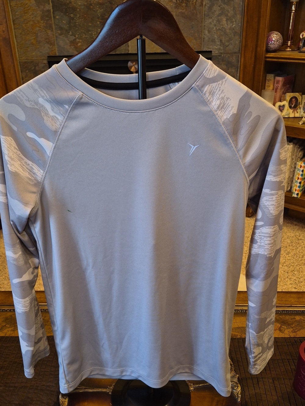 Old Navy Active Performance Top Boys XL
